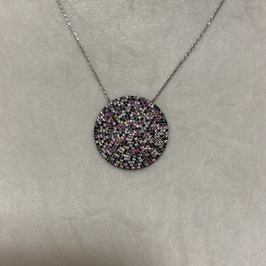 Round amulet necklace